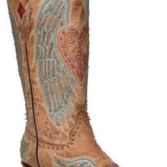 Corral Vintage Hearts and Wings Boots . - Picture 3 of 8